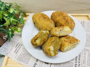 牛肉・カレーコロッケ